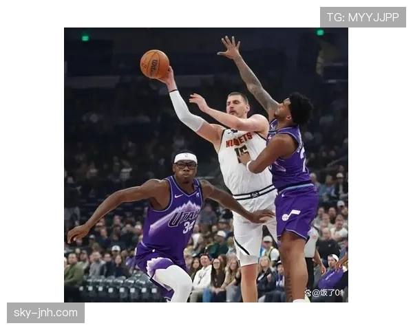 爱德华兹挡拆单打效率升高较上季拉开与约基奇差距